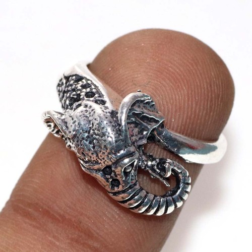 Anello elefante gotico