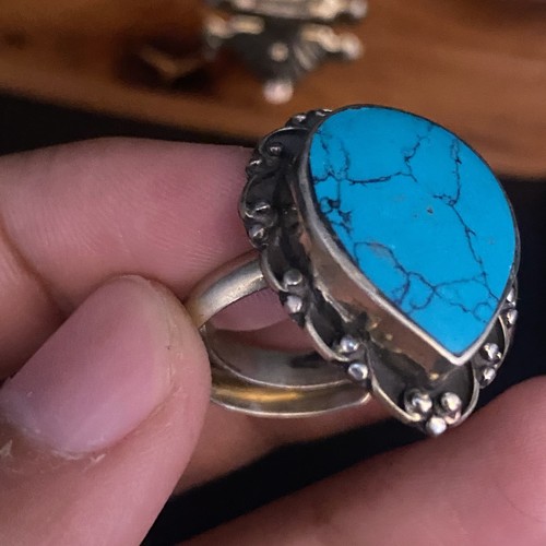 Grande anello antico - grande,